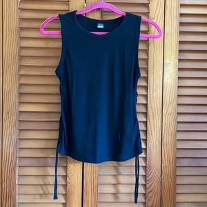 Adjustable Ribbed Tank